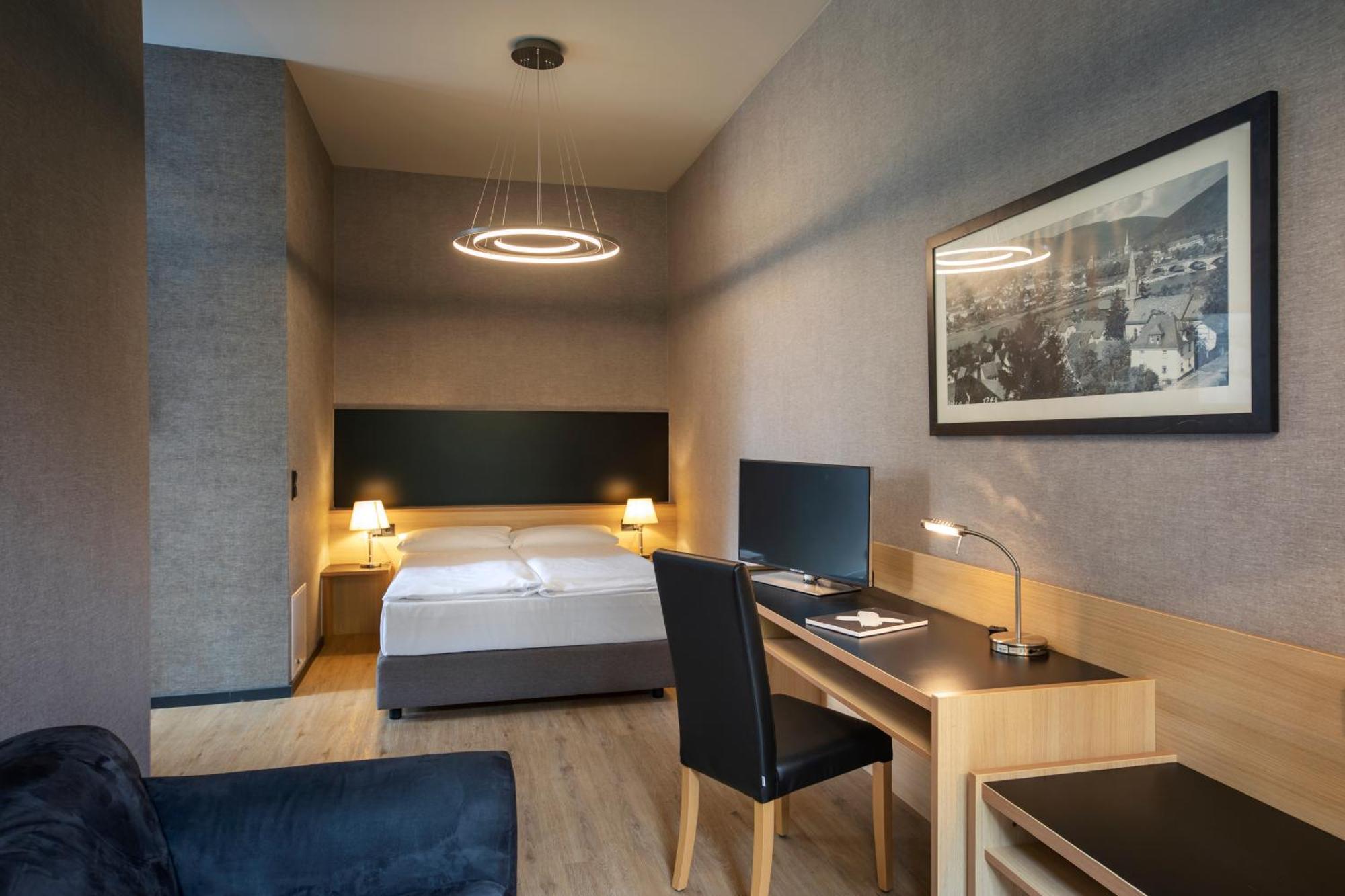 Roomingtons Hotel Franziskushoehe Lohr Extérieur photo