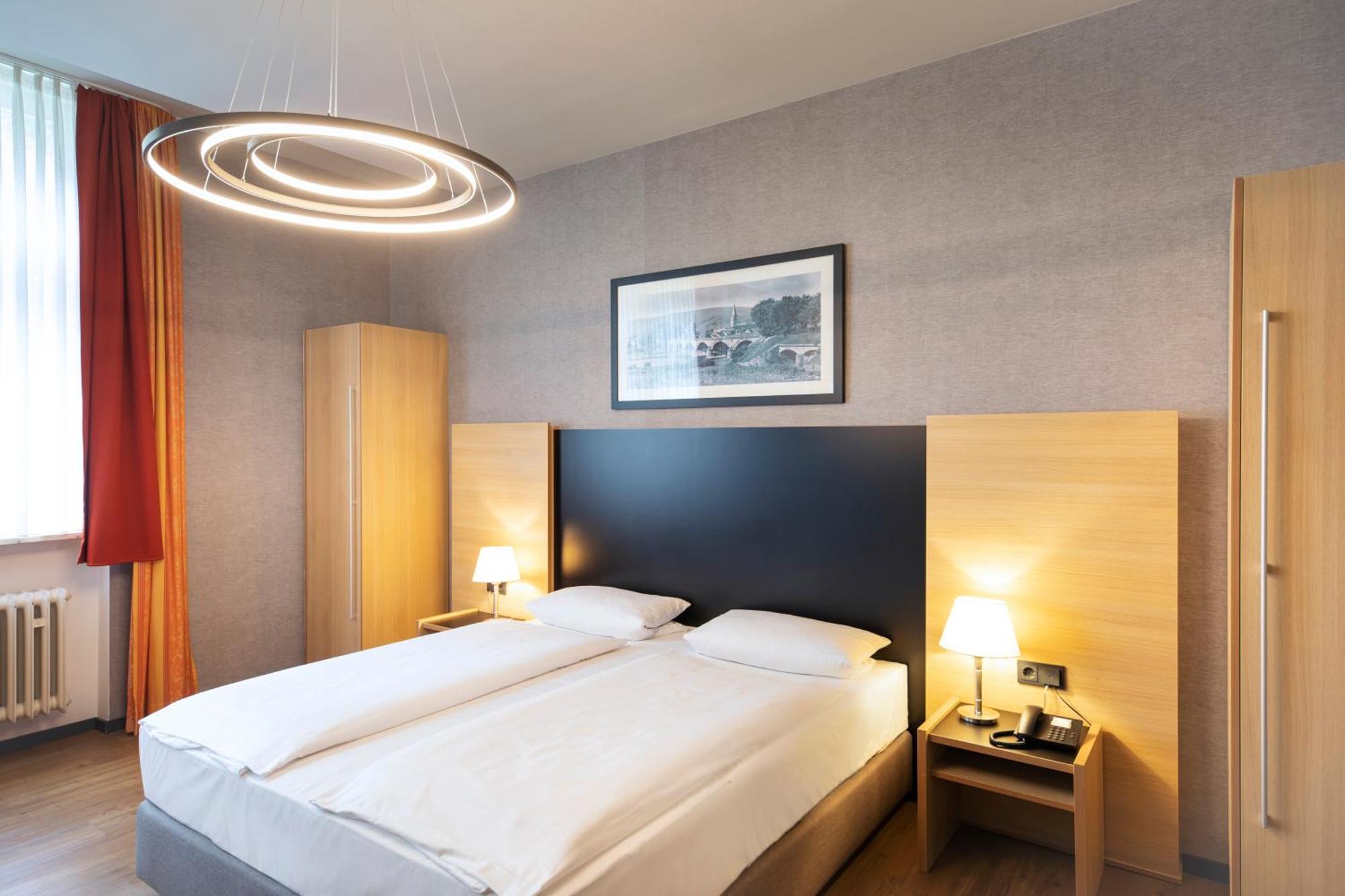 Roomingtons Hotel Franziskushoehe Lohr Extérieur photo