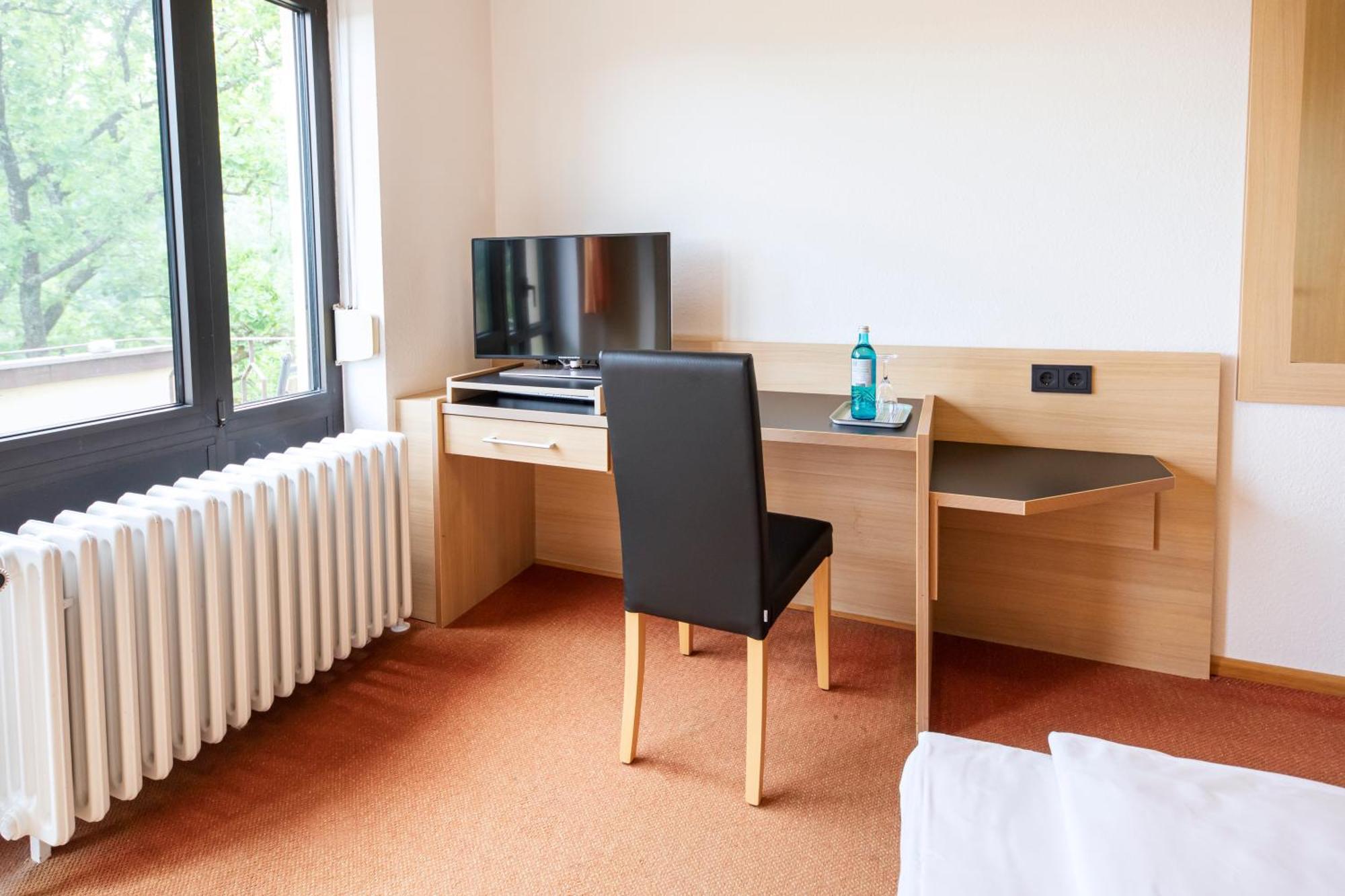 Roomingtons Hotel Franziskushoehe Lohr Extérieur photo